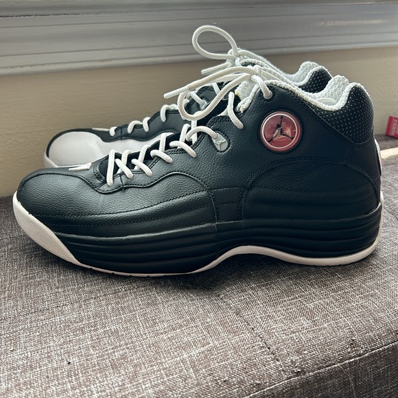 Jordan Jumpman Sneakers - Picture 3 of 10